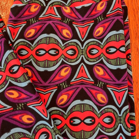 LuLaRoe Leggings - Size OS - Picture 3 of 4